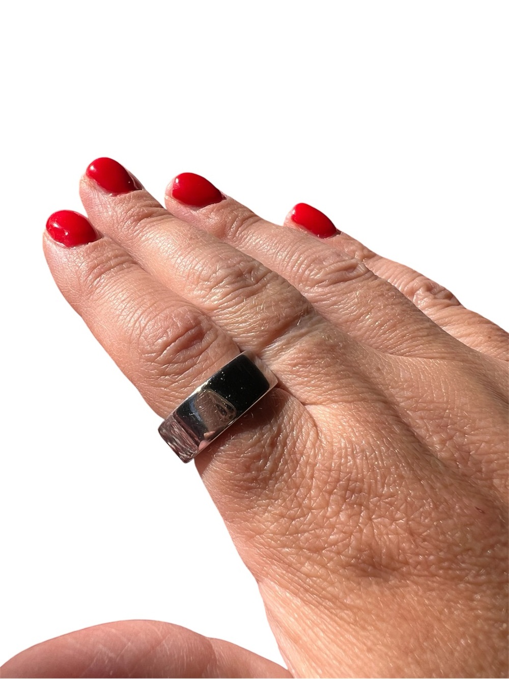 EUC - Oura Ring Gen 4 - Size 6, Silver